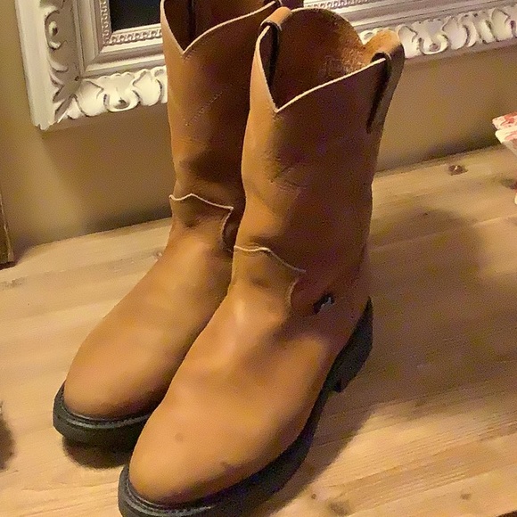 justin wellington boots